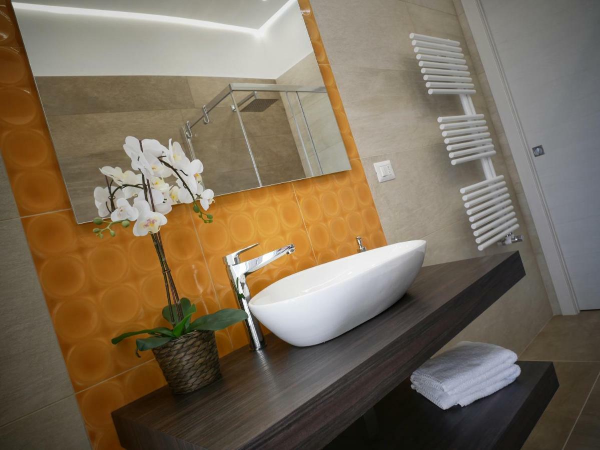 Denza Apartments Castellammare di Stabia Exterior photo